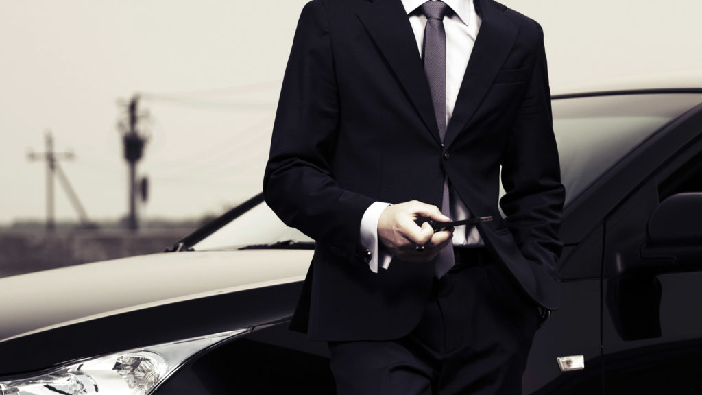 Service de limousine & chauffeur privé VTC à Rennes - Breizhcab Limousine - CHAUFFEUR TELEPHONE